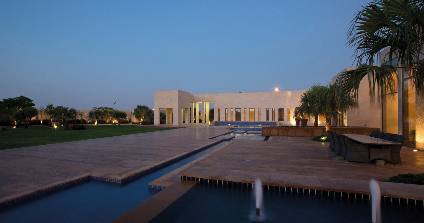 NIU-Studio-Dubai-villa-exterior-1